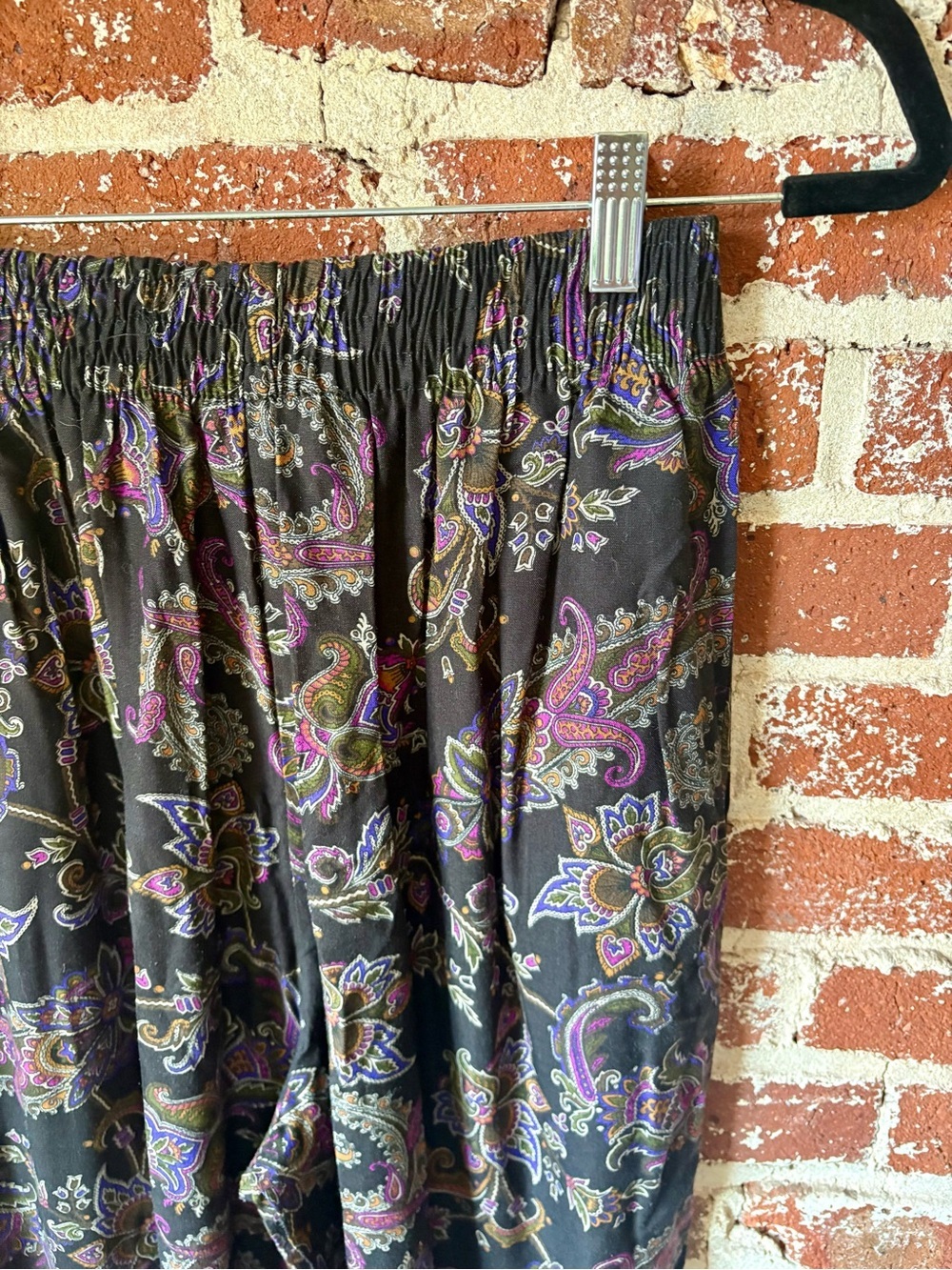 90s Vintage Meteor Black Paisley Printed Pants - Picture 7 of 8